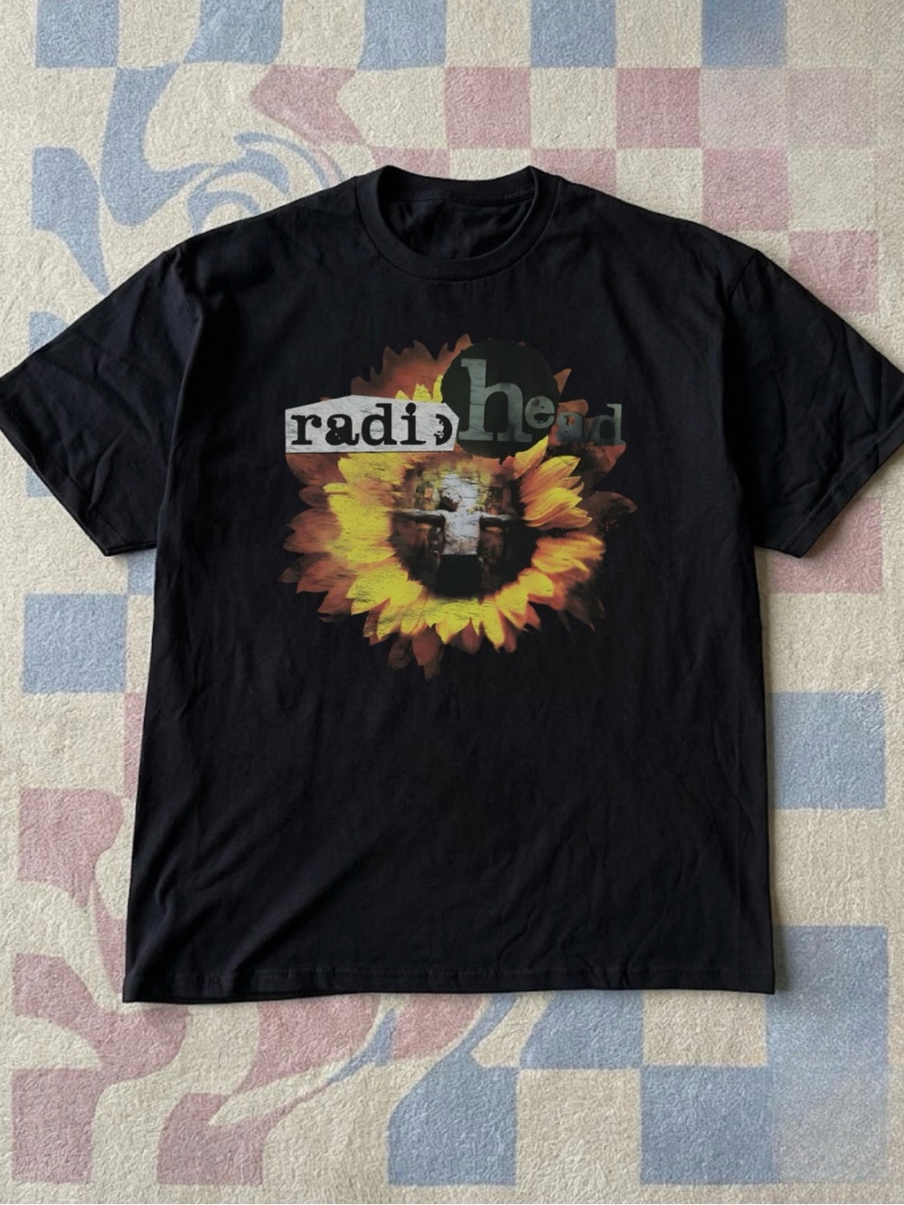 Radiohead Pablo Honey Black Graphic Sunflower Rock Band T-shirt